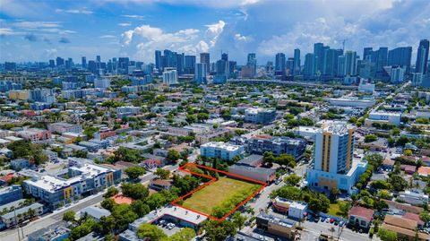 939/955/965 SW 8th St Miami FL 33130