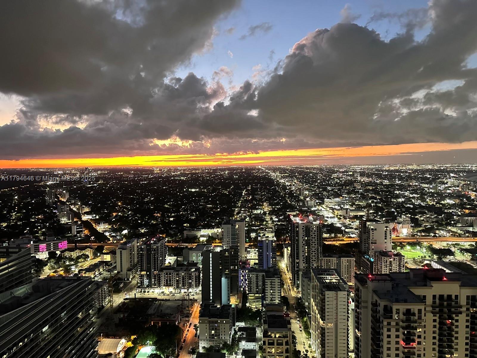1000 Brickell Plz PH5706