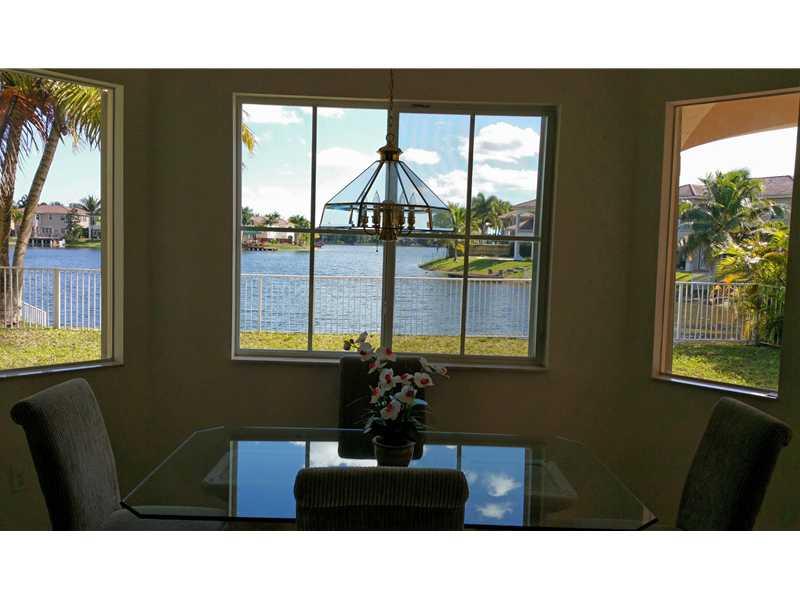 DORAL ISLES MEDITERRANEA - Residential