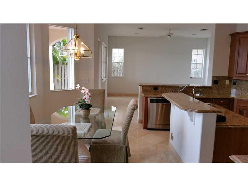 DORAL ISLES MEDITERRANEA - Residential