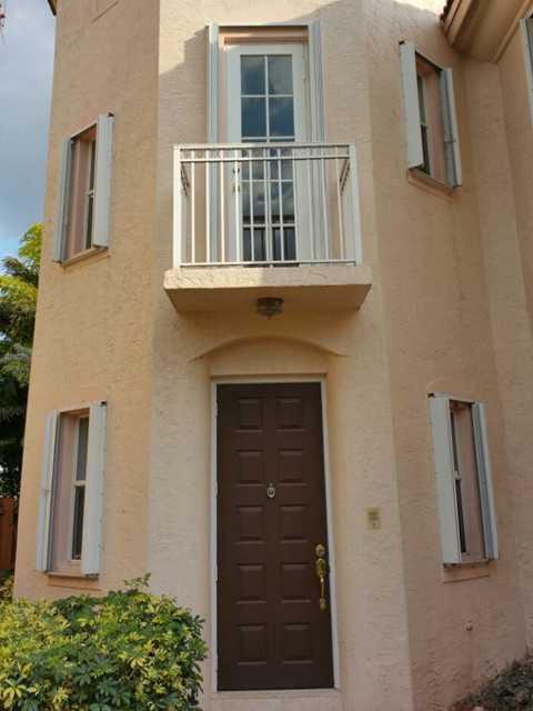 DORAL ISLES MEDITERRANEA - Residential