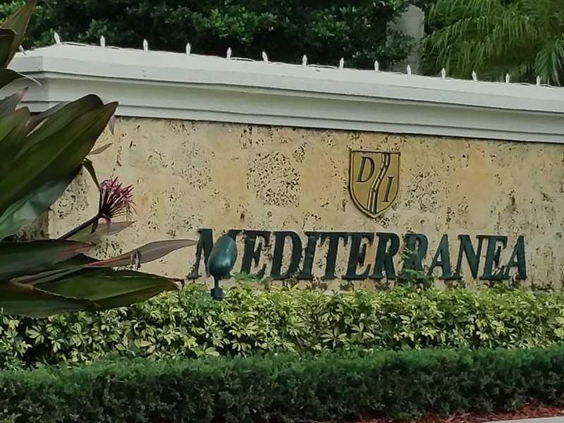 DORAL ISLES MEDITERRANEA - Residential