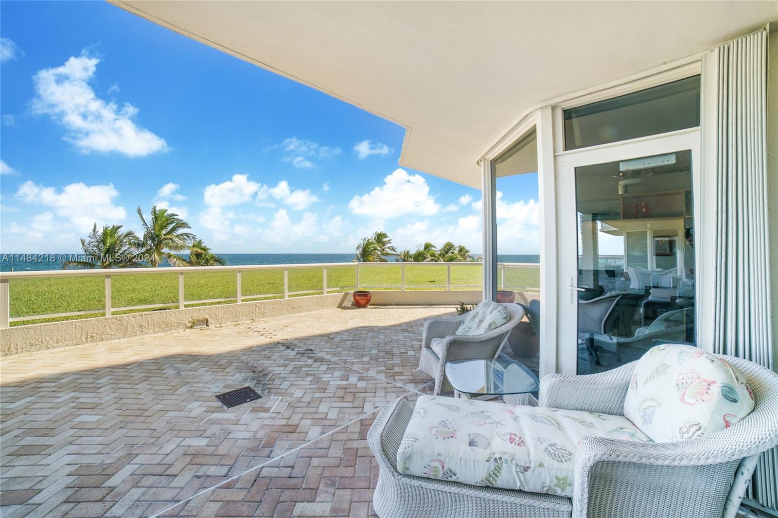 RENAISSANCE ON THE OCEAN - Residential