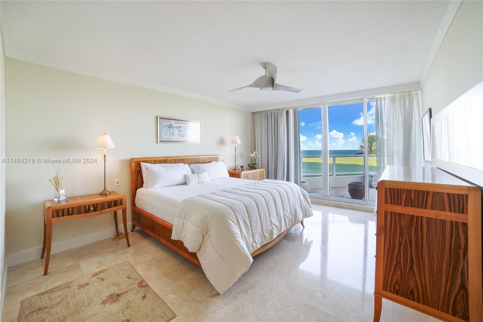 RENAISSANCE ON THE OCEAN - Residential