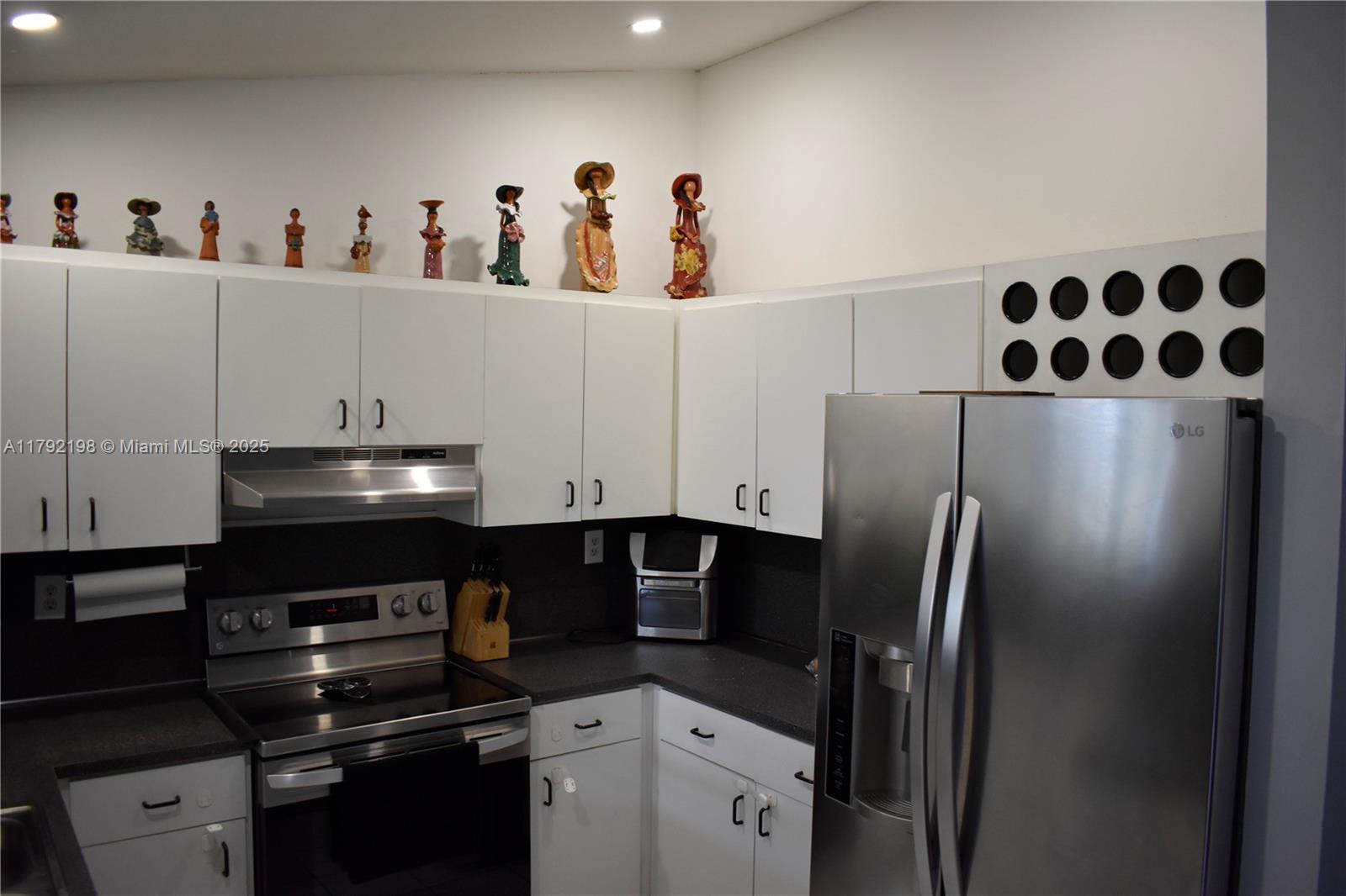 3240 W 70th St 101