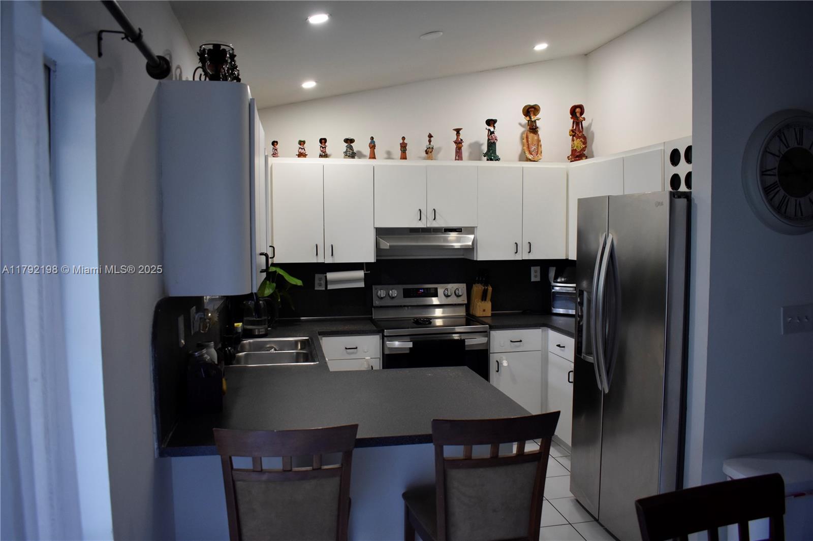 3240 W 70th St 101