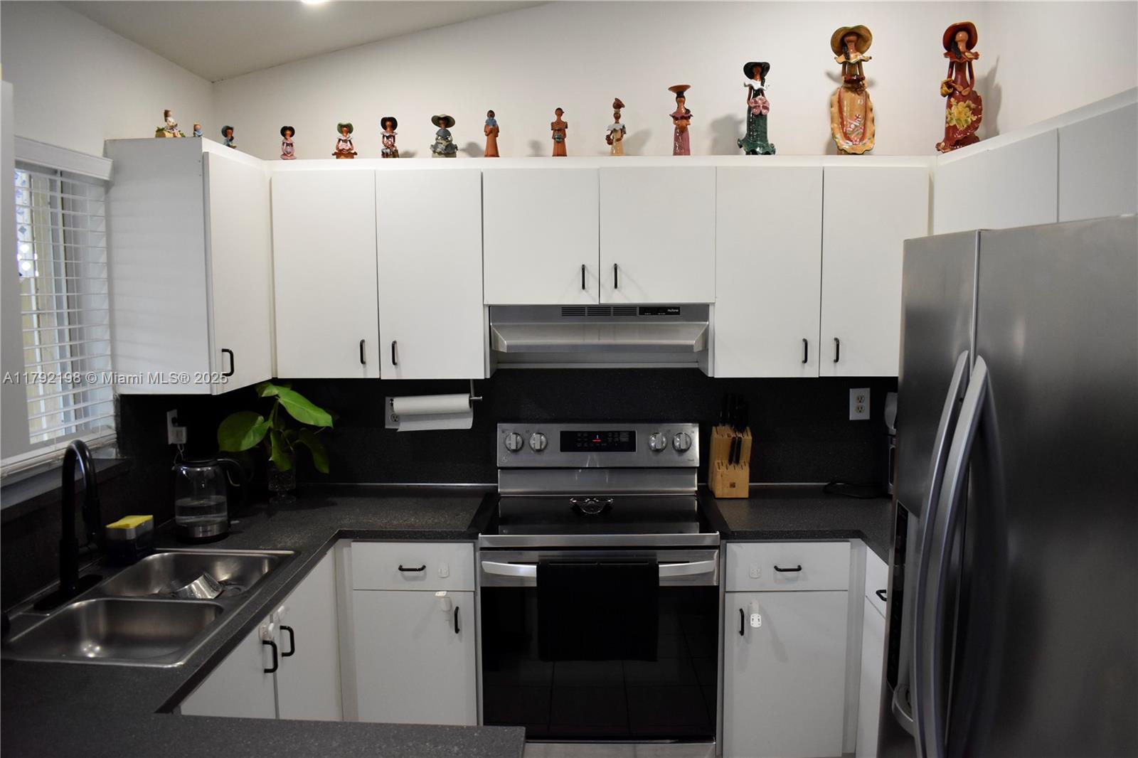 3240 W 70th St 101