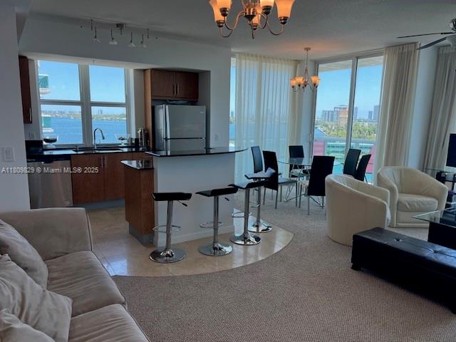 7900 Harbor Island Dr 912