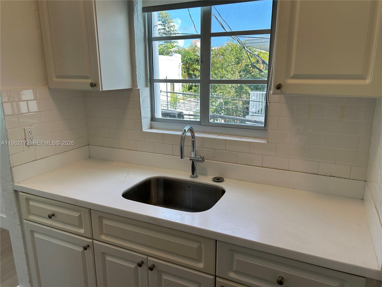 OCEAN BEACH ADDN NO 3 - Residential Lease