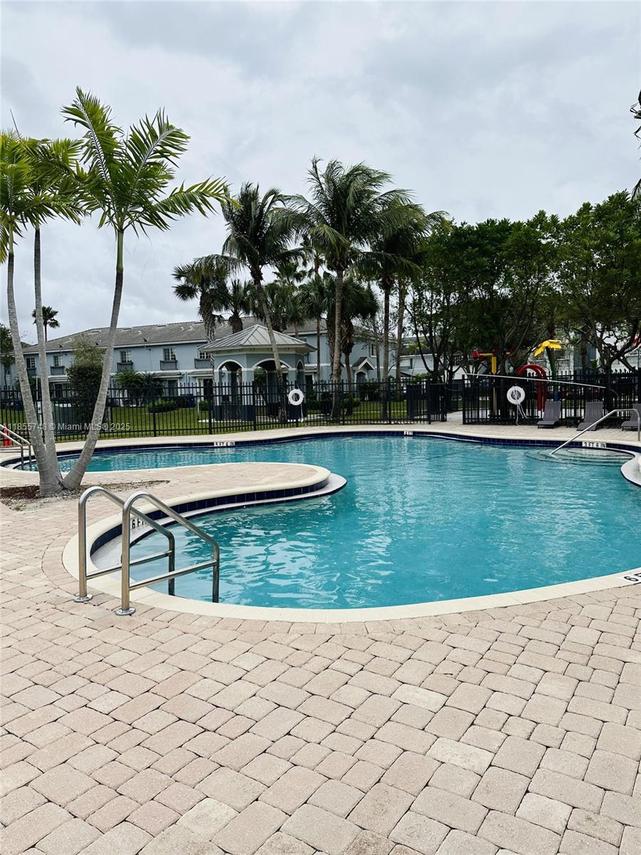 GEORGETOWN - Residential Lease