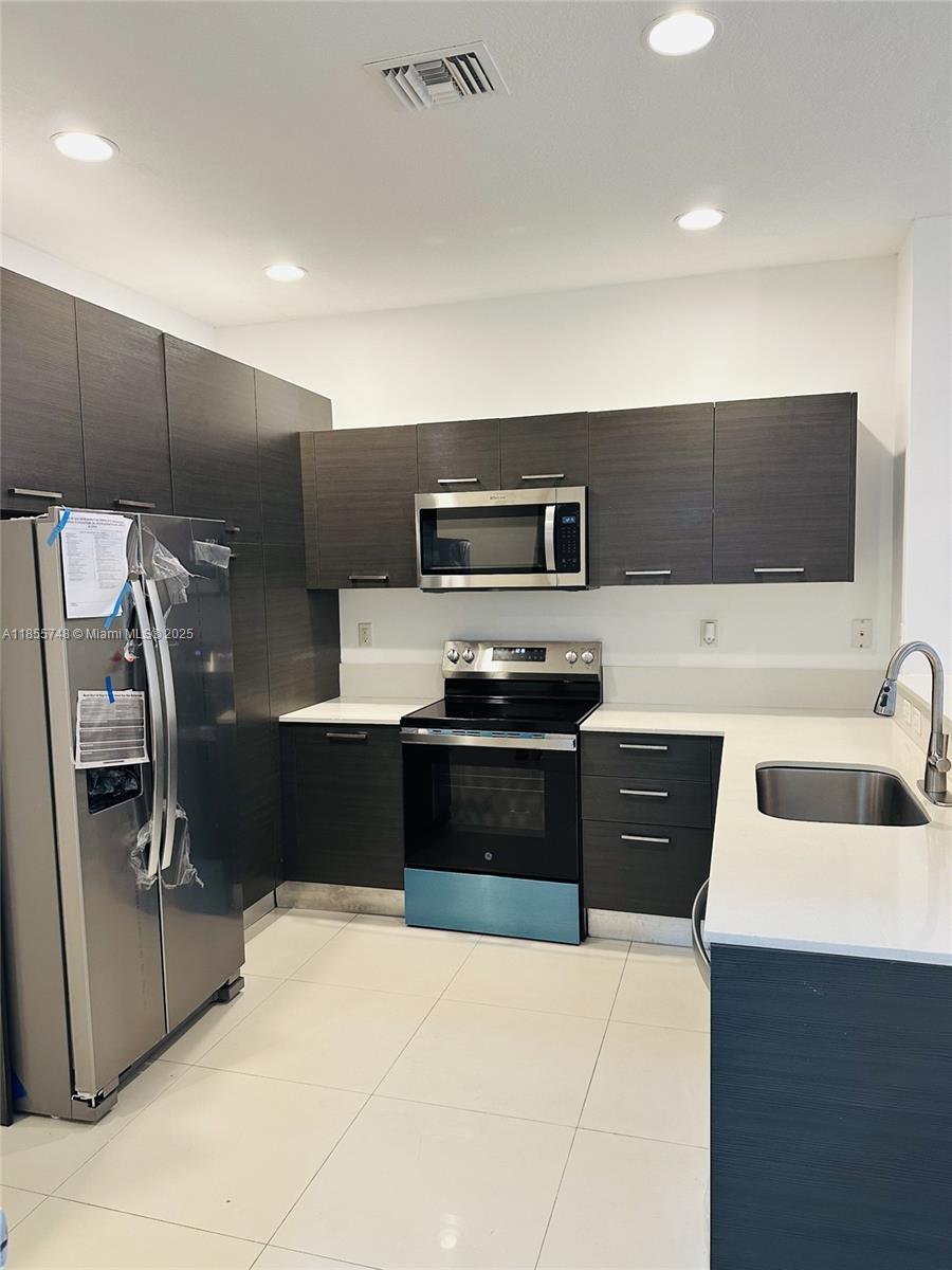 GEORGETOWN - Residential Lease