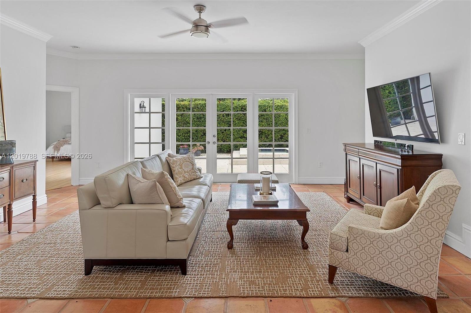 CORAL GABLES RIVIERA SEC - Residential