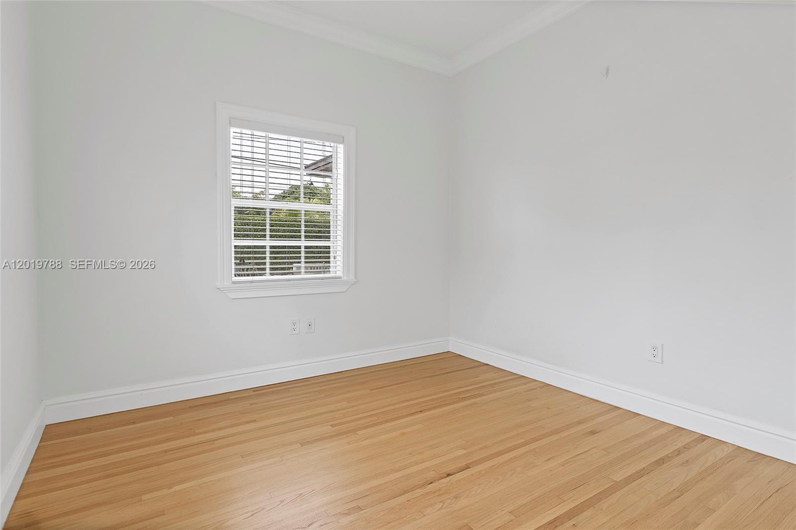 CORAL GABLES RIVIERA SEC - Residential