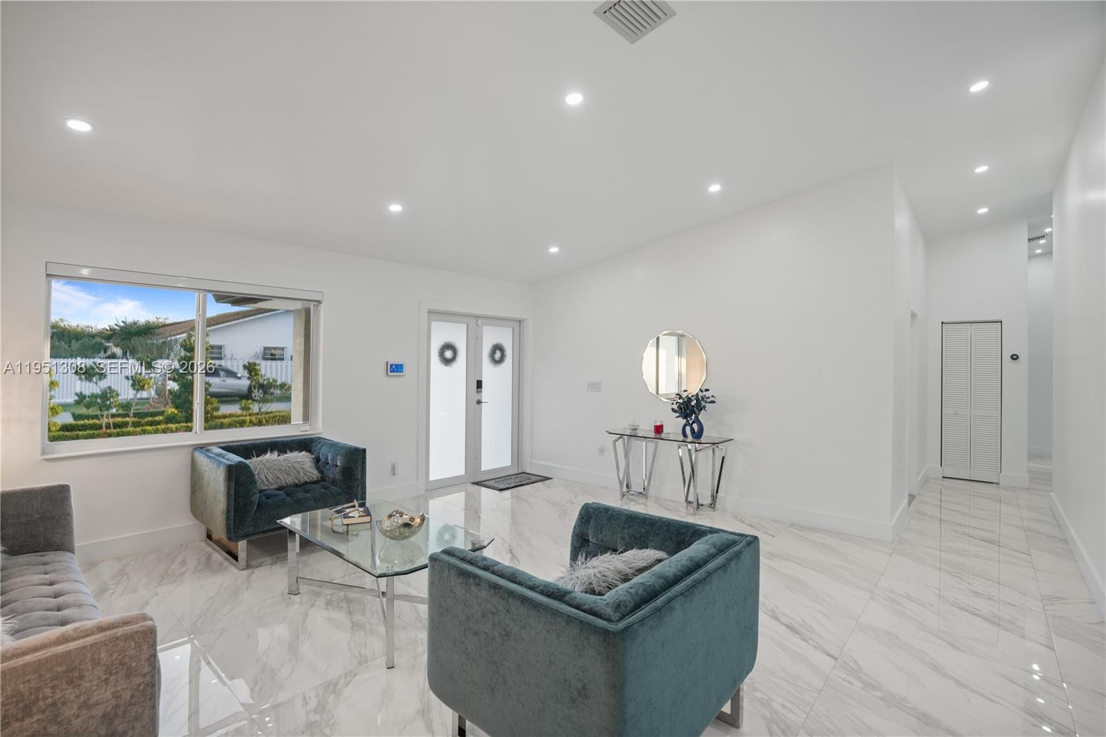 MICHE GARDENS - Residential