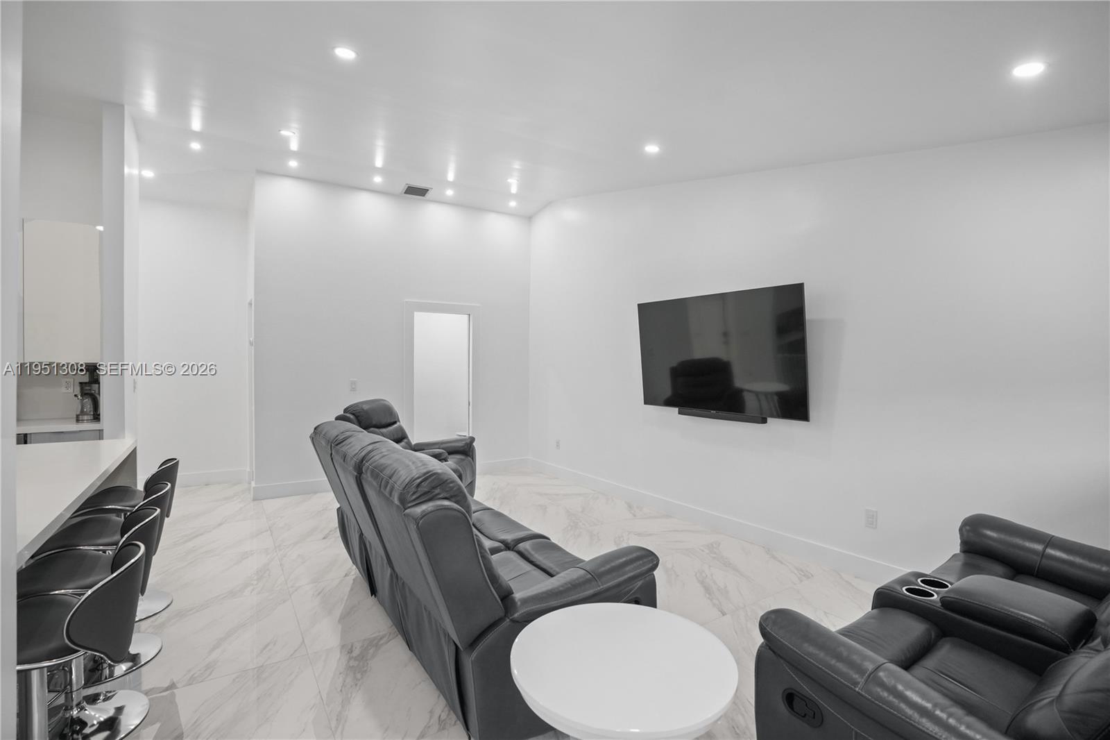 MICHE GARDENS - Residential