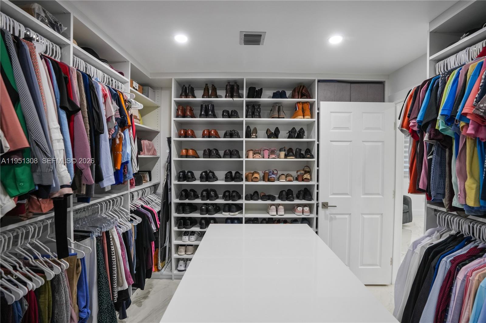 MICHE GARDENS - Residential