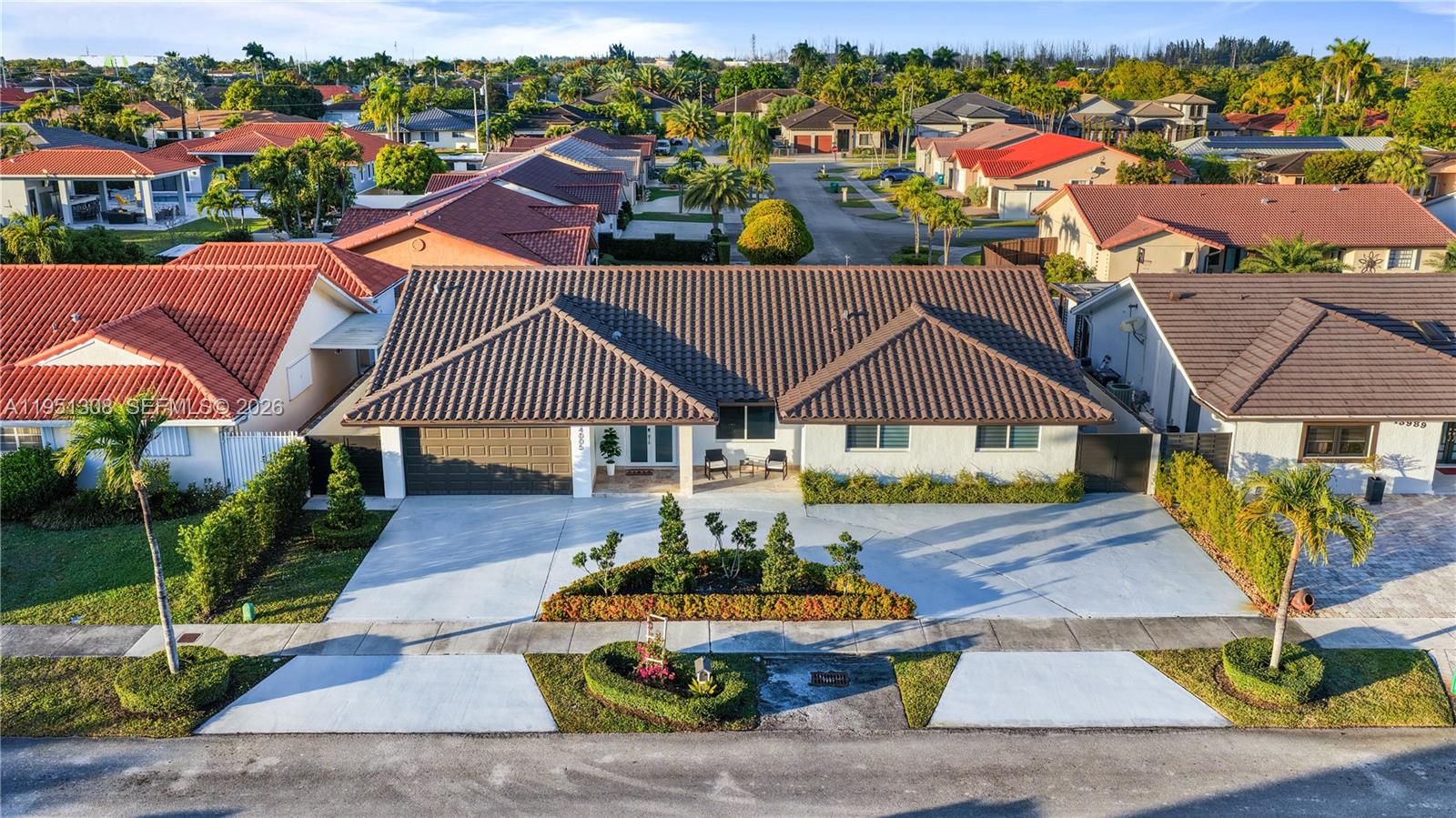 MICHE GARDENS - Residential