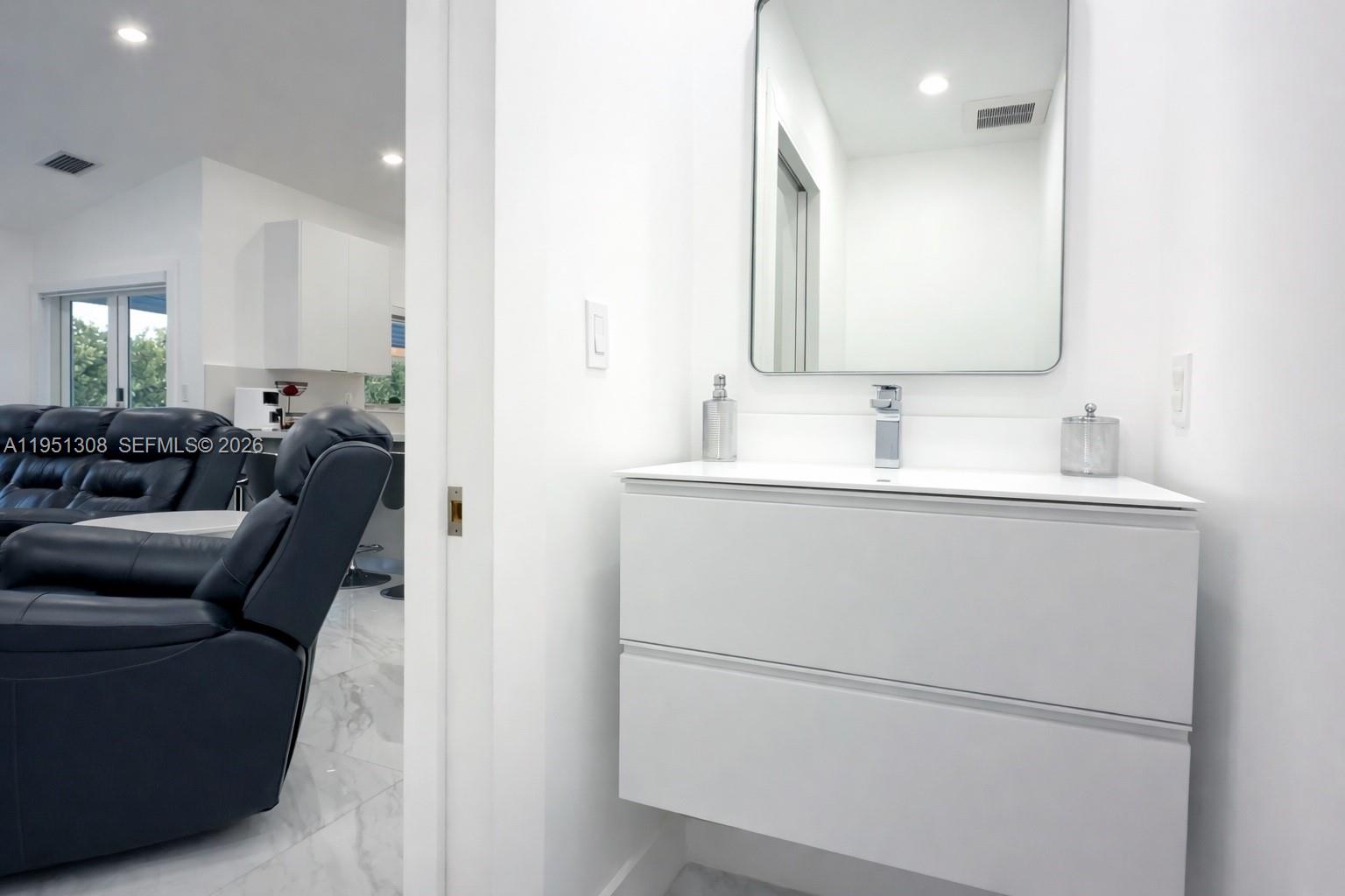 MICHE GARDENS - Residential