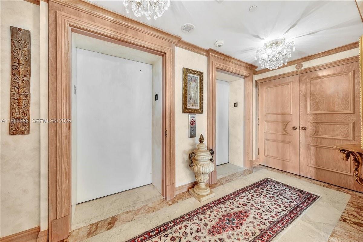 THE PALACE AT BAL HARBOUR - Residential