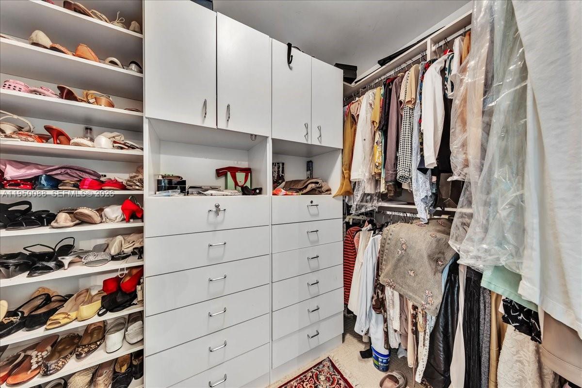 THE PALACE AT BAL HARBOUR - Residential