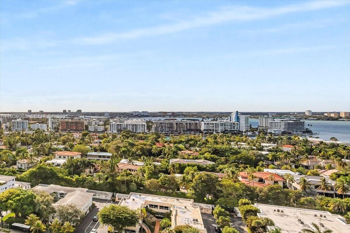 THE PALACE AT BAL HARBOUR - Residential