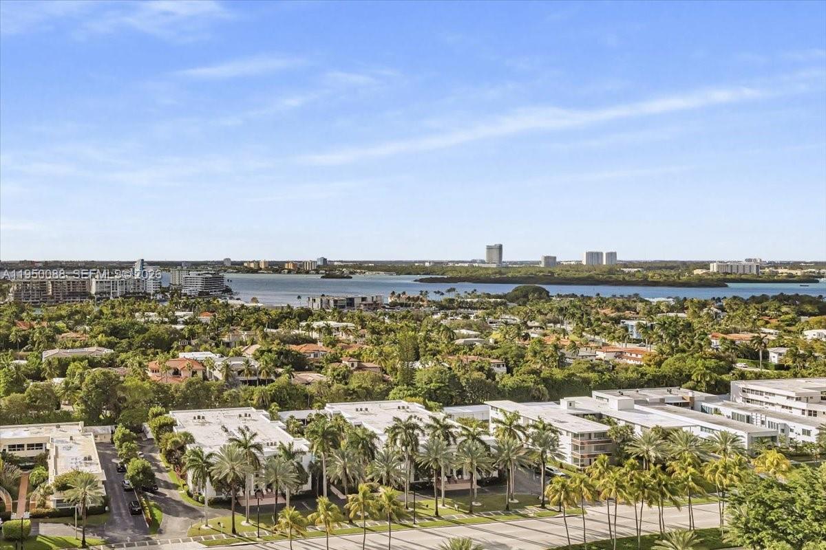 THE PALACE AT BAL HARBOUR - Residential