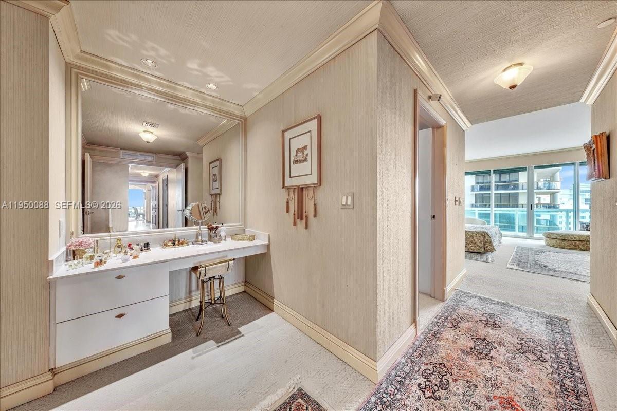 THE PALACE AT BAL HARBOUR - Residential