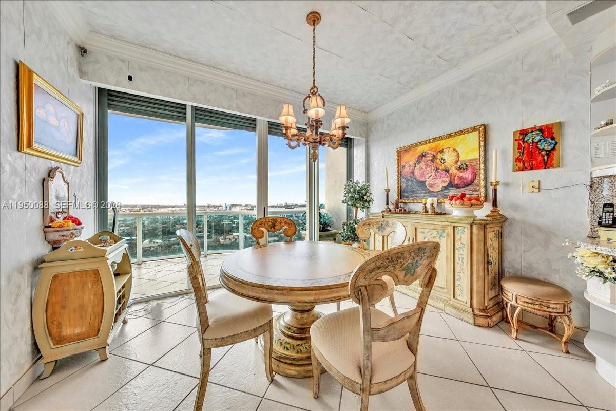 THE PALACE AT BAL HARBOUR - Residential