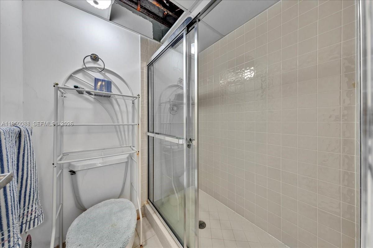 THE PALACE AT BAL HARBOUR - Residential