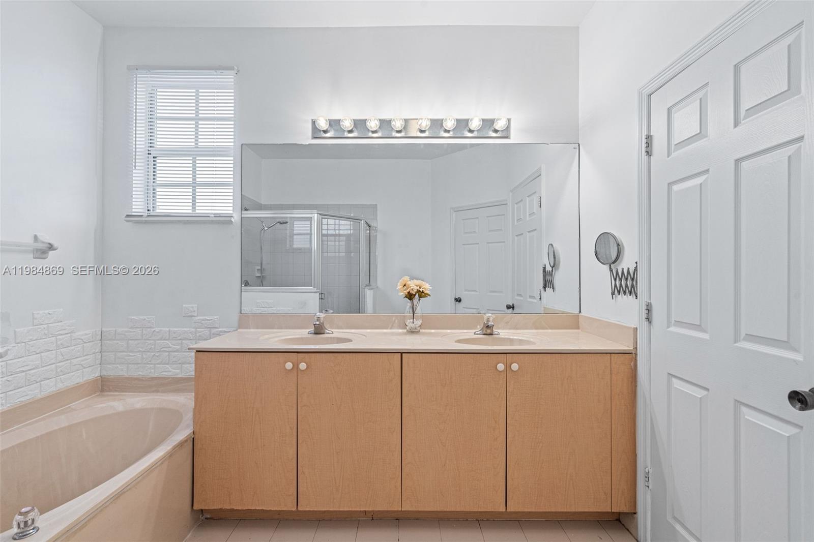 PORTOFINO VILLAS WEST - Residential