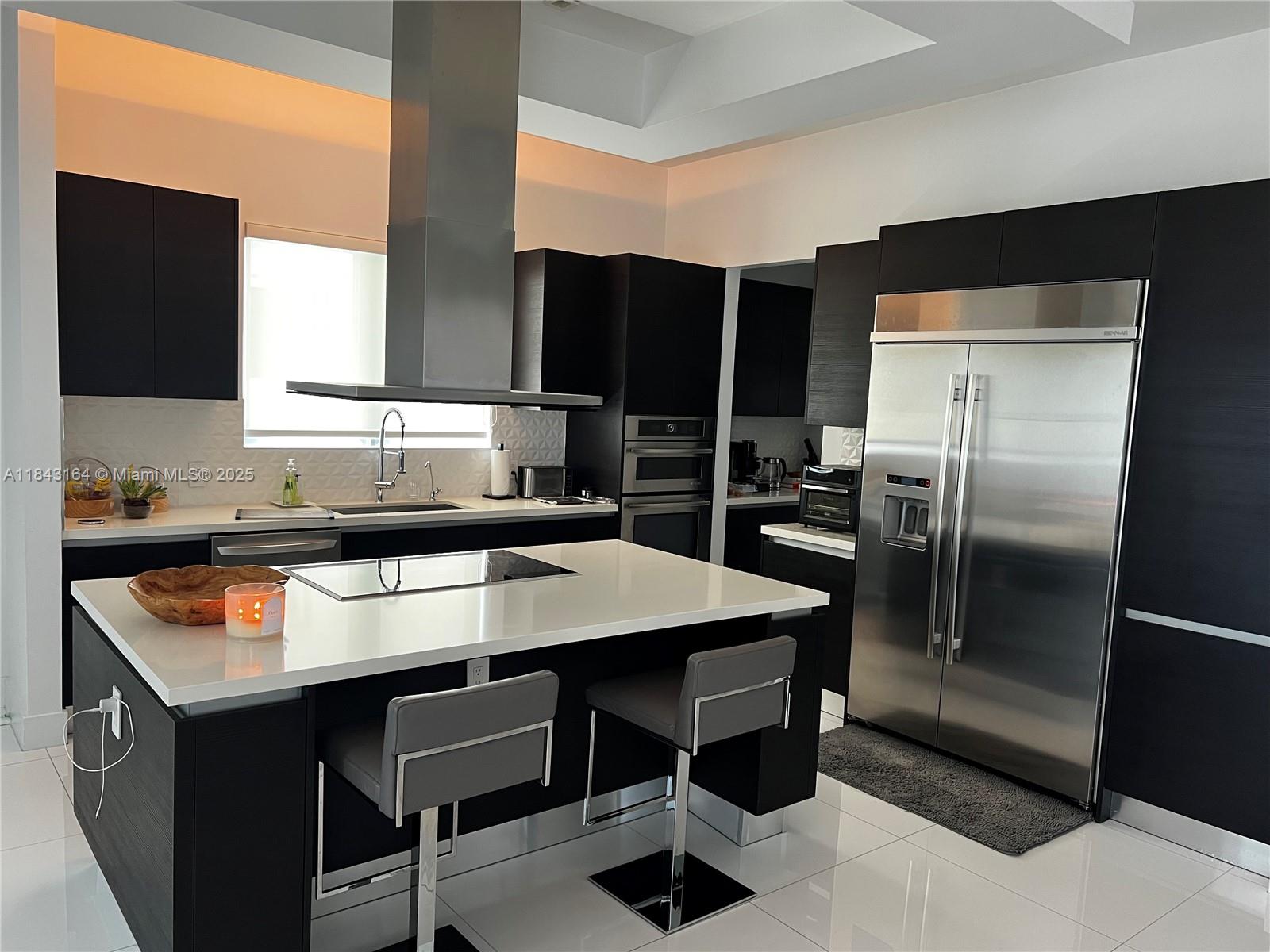 OASIS PARK SQUARE AT DORA - Residential