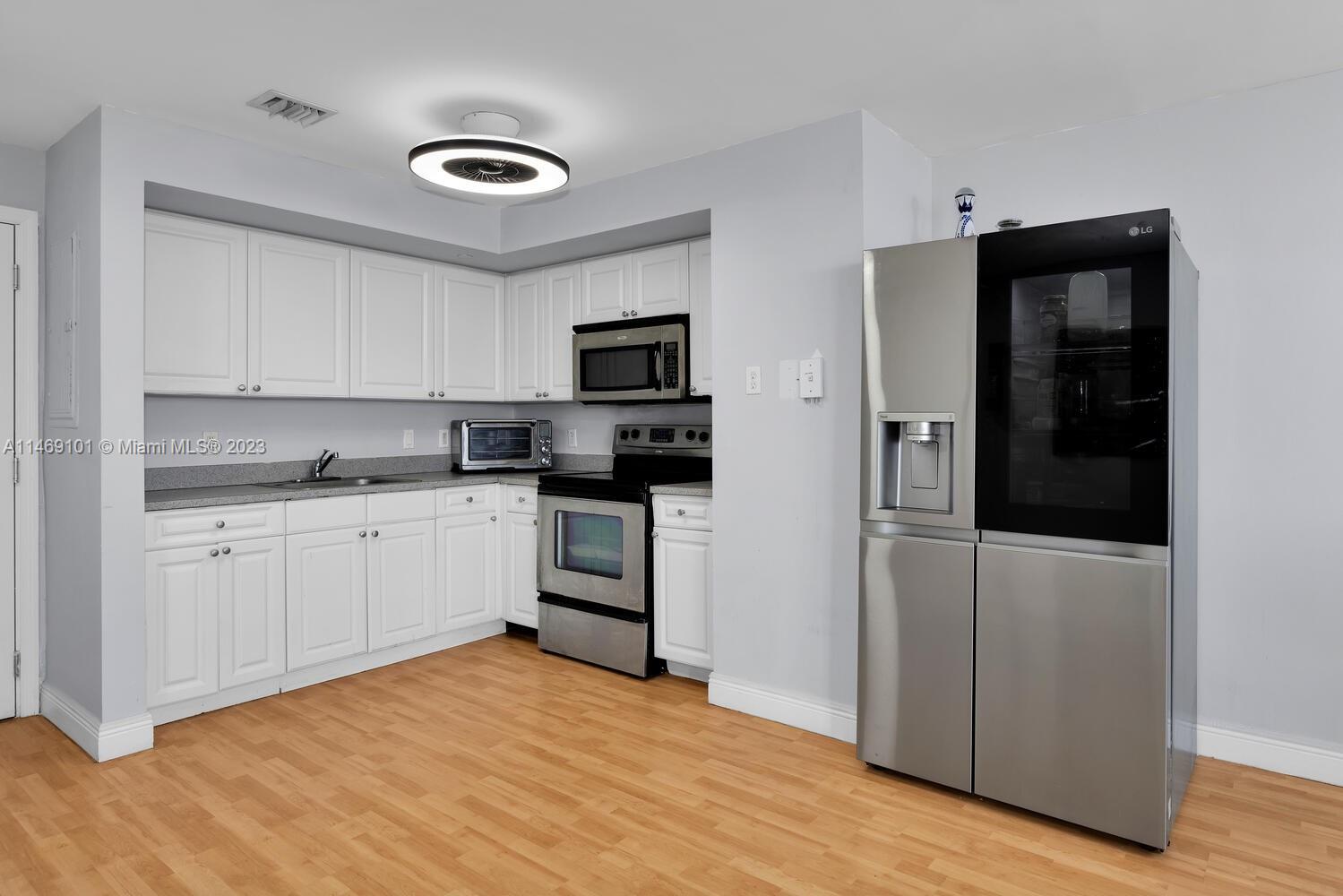 ALTOS DE MIAMI CONDO - Residential