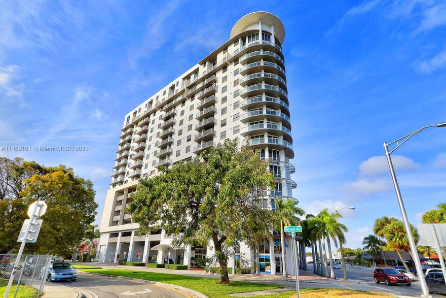 Great building and well maintained located two blocks from Publix and across the street to the Police
Station. There are only four units like this one in the entire building, designated as Office/Living spaces. You can work and live in the unit! There are two assigned parking spaces to the unit on the same floor, not far from it. If you only need one spot, you can rent the other one. Great natural light all day with wonderful views to downtown Miami, Coconut Grove and Coral Gables. You can see the sunrise and the sunset from the same spot inside the apartment. Very open and spacious. Covered parking garage with private gate, security, Gym and open terrace for parties and sun bathing.