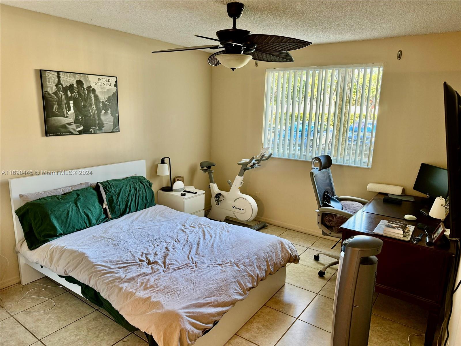 ROYAL GRAND CONDO - Residential