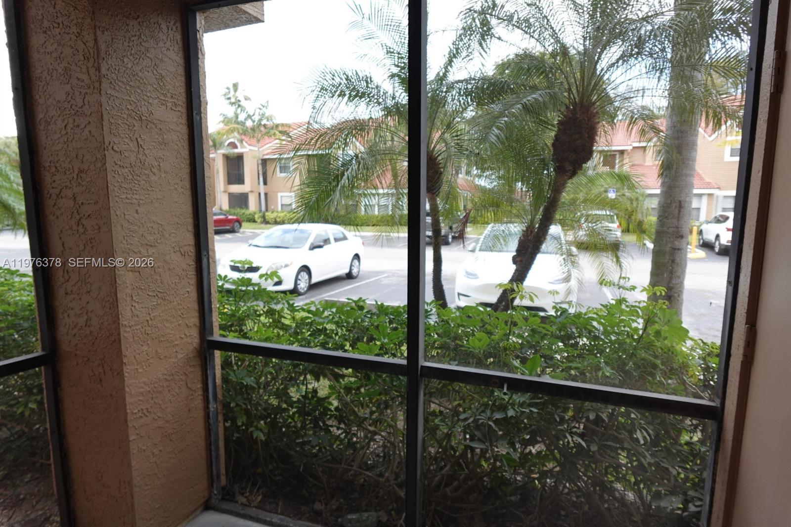 BISCAYNE BEACH CLUB CONDO - Residential Lease