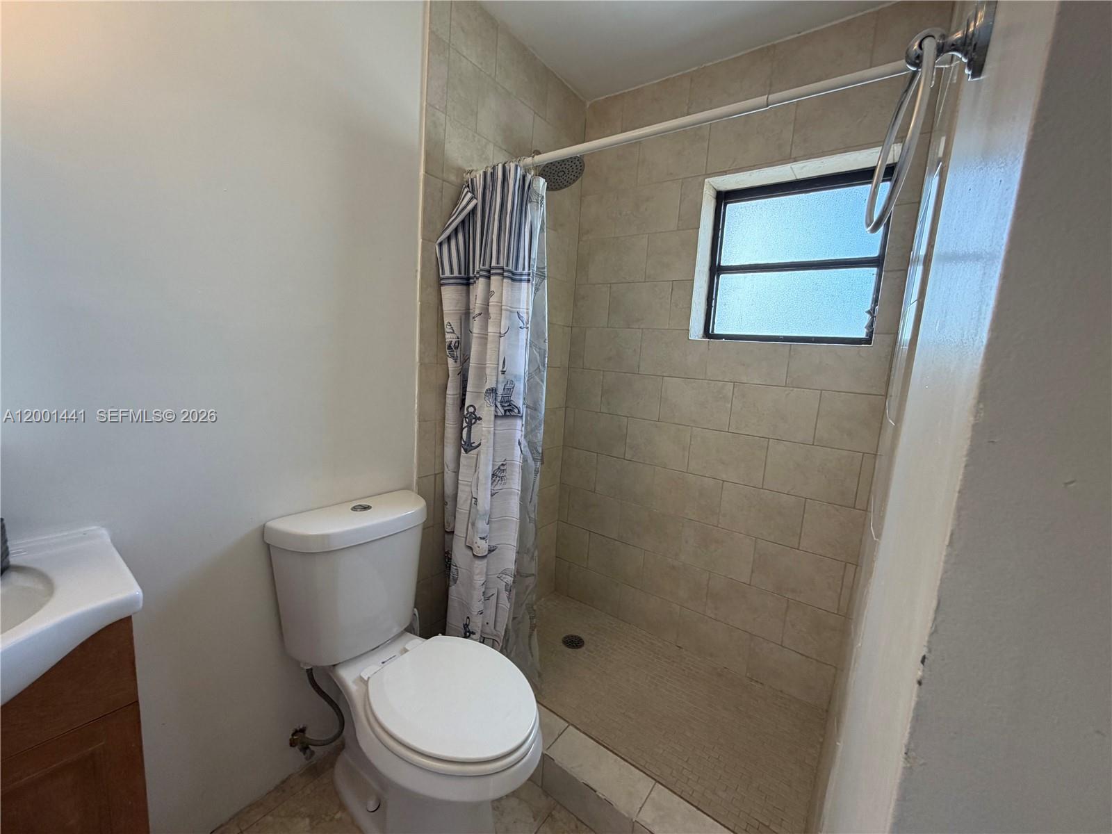 MICHELLE CONDO - Residential Lease