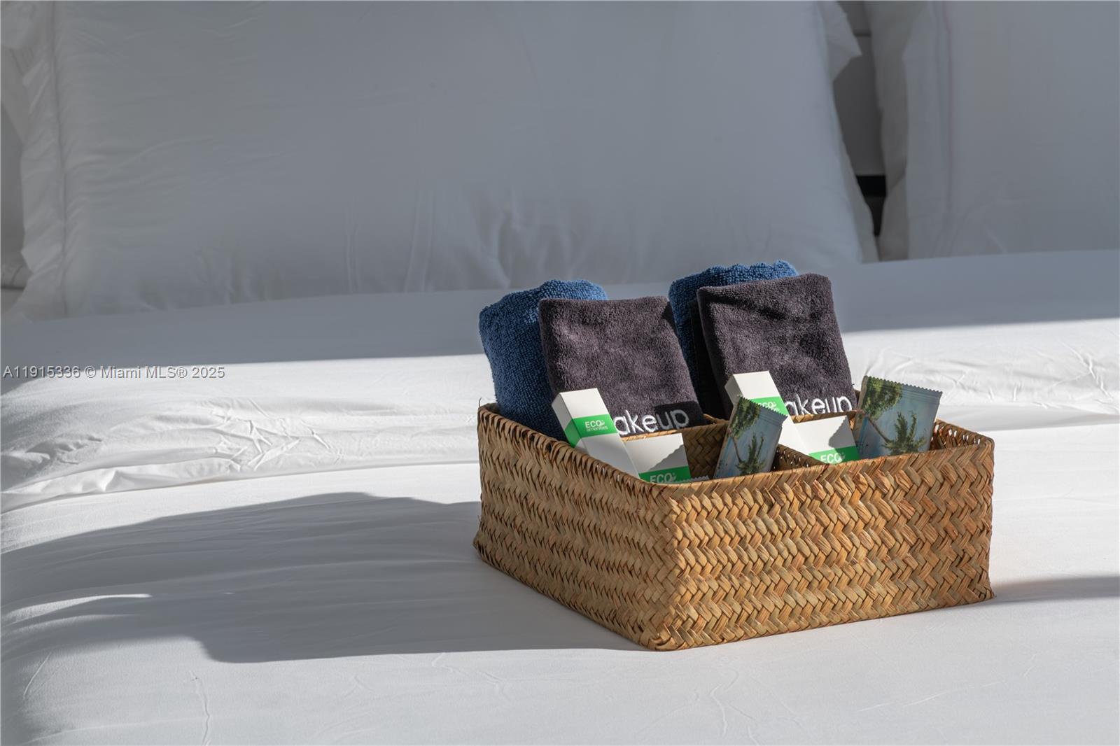 CORAL MANOR THIRD ADD - Residential