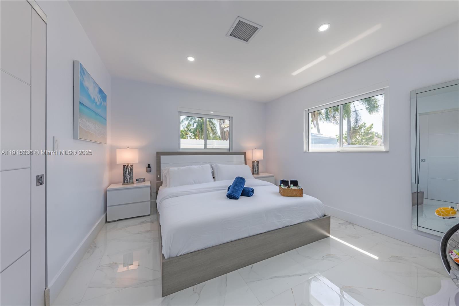 CORAL MANOR THIRD ADD - Residential