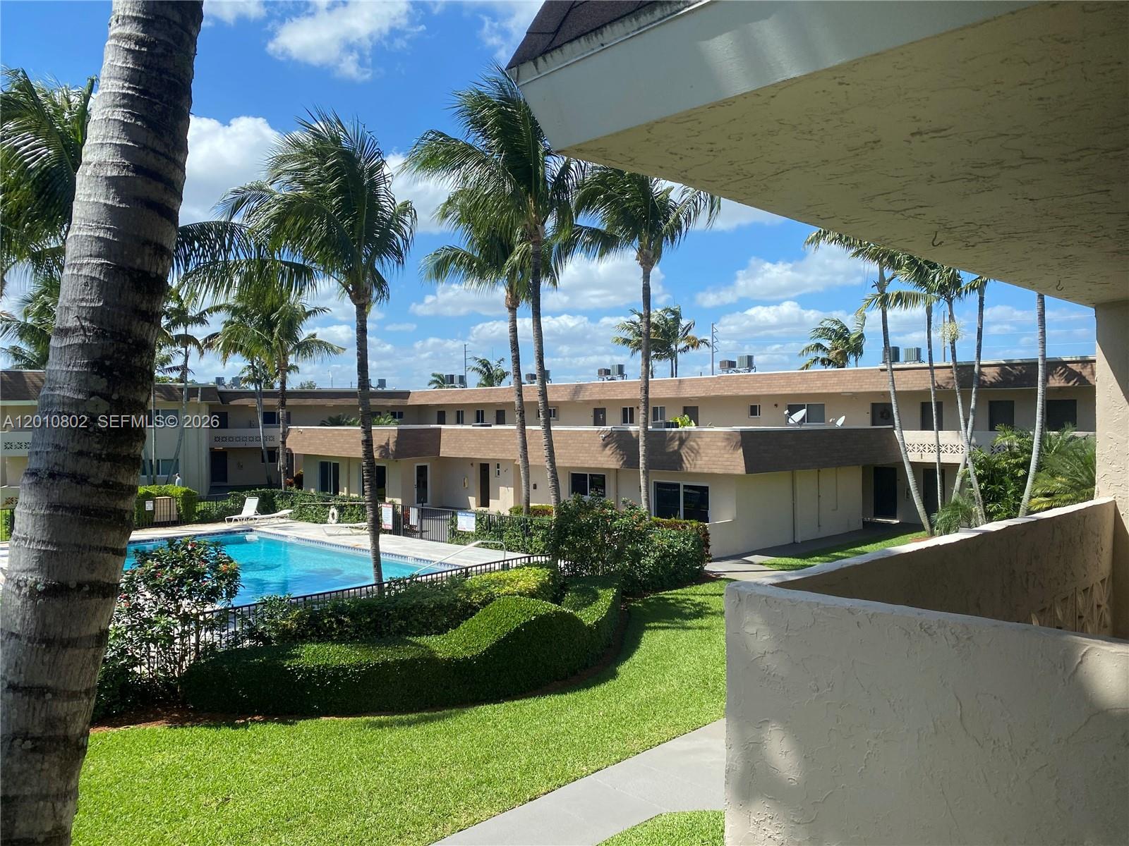 VILLAGIO AT PALMETTO BAY - Residential