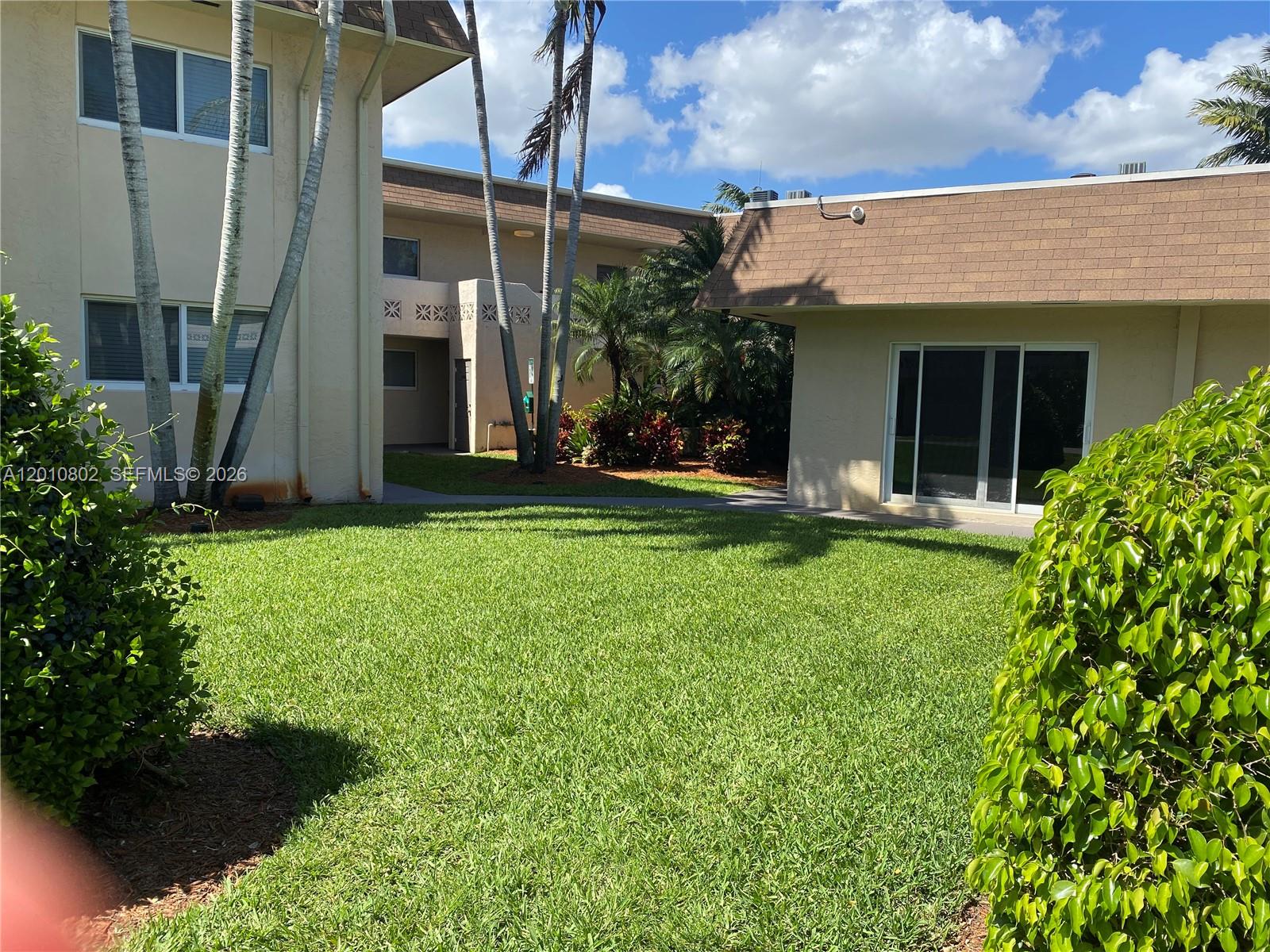VILLAGIO AT PALMETTO BAY - Residential