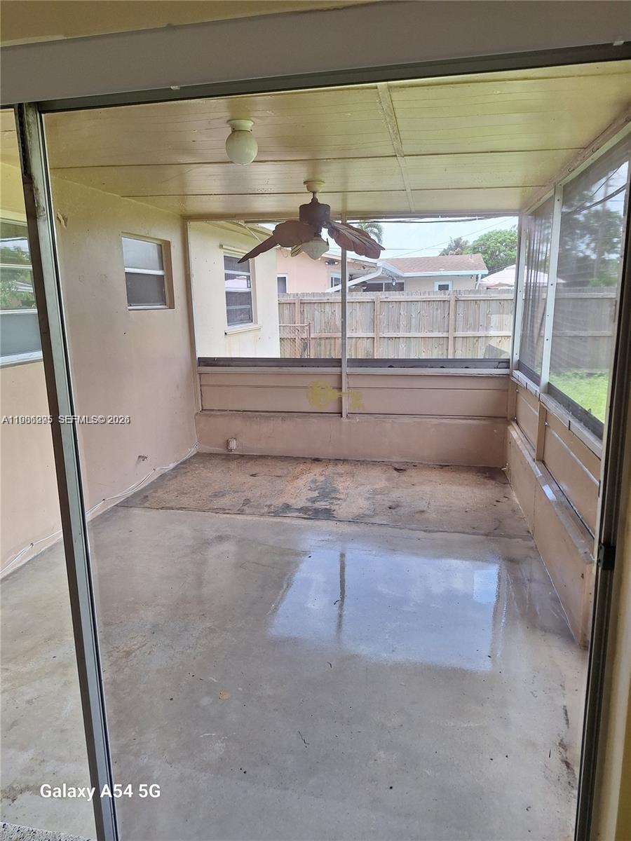 BOULEVARD HEIGHTS SEC 11 - Residential Lease