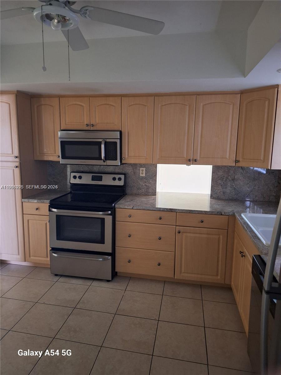 BOULEVARD HEIGHTS SEC 11 - Residential Lease