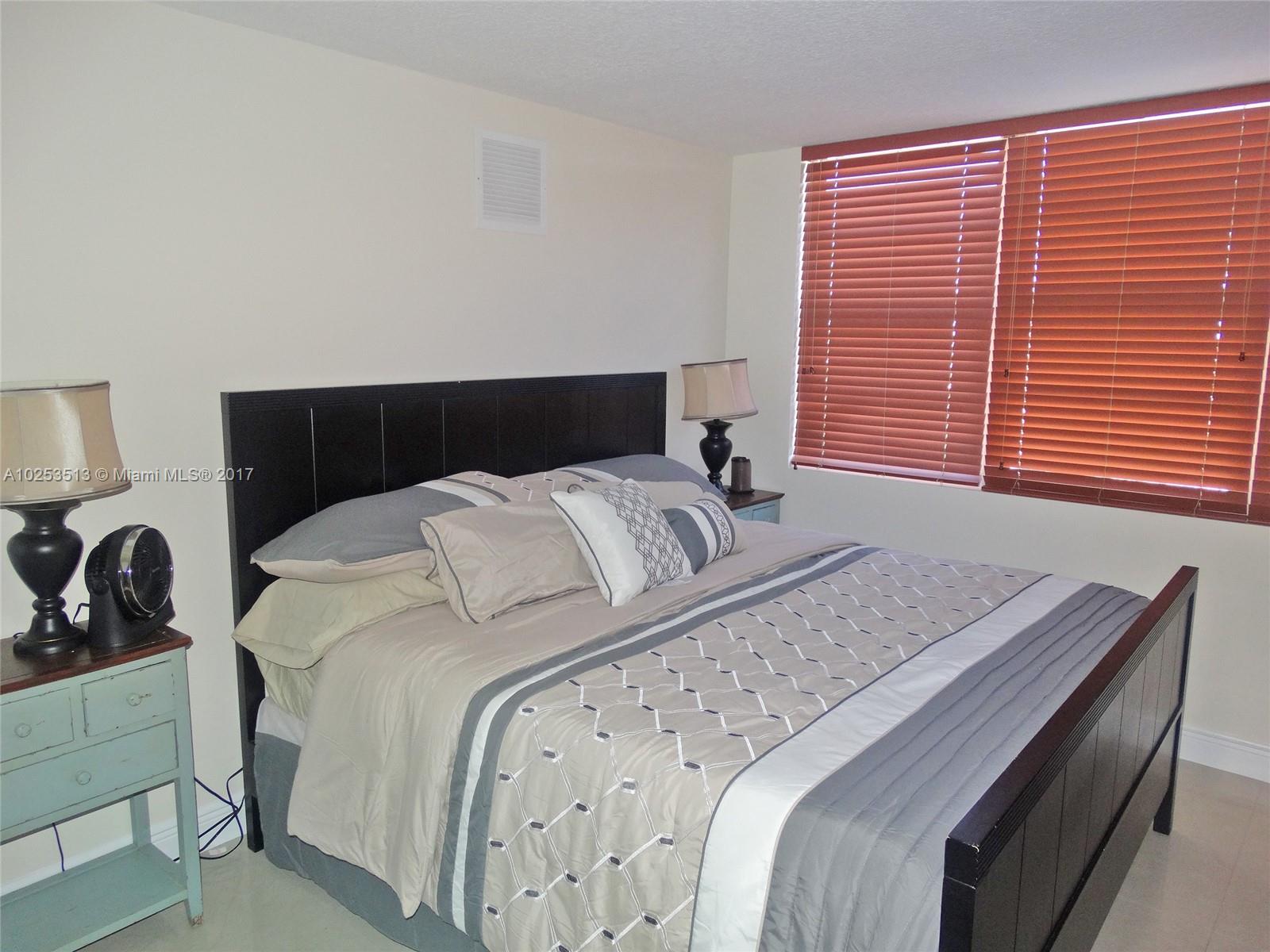 THE COLLINS CONDO - Residential Lease