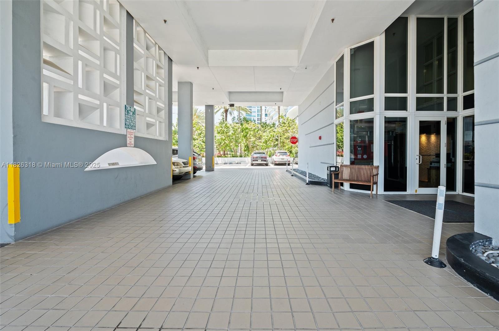 9341 Collins Ave 1204