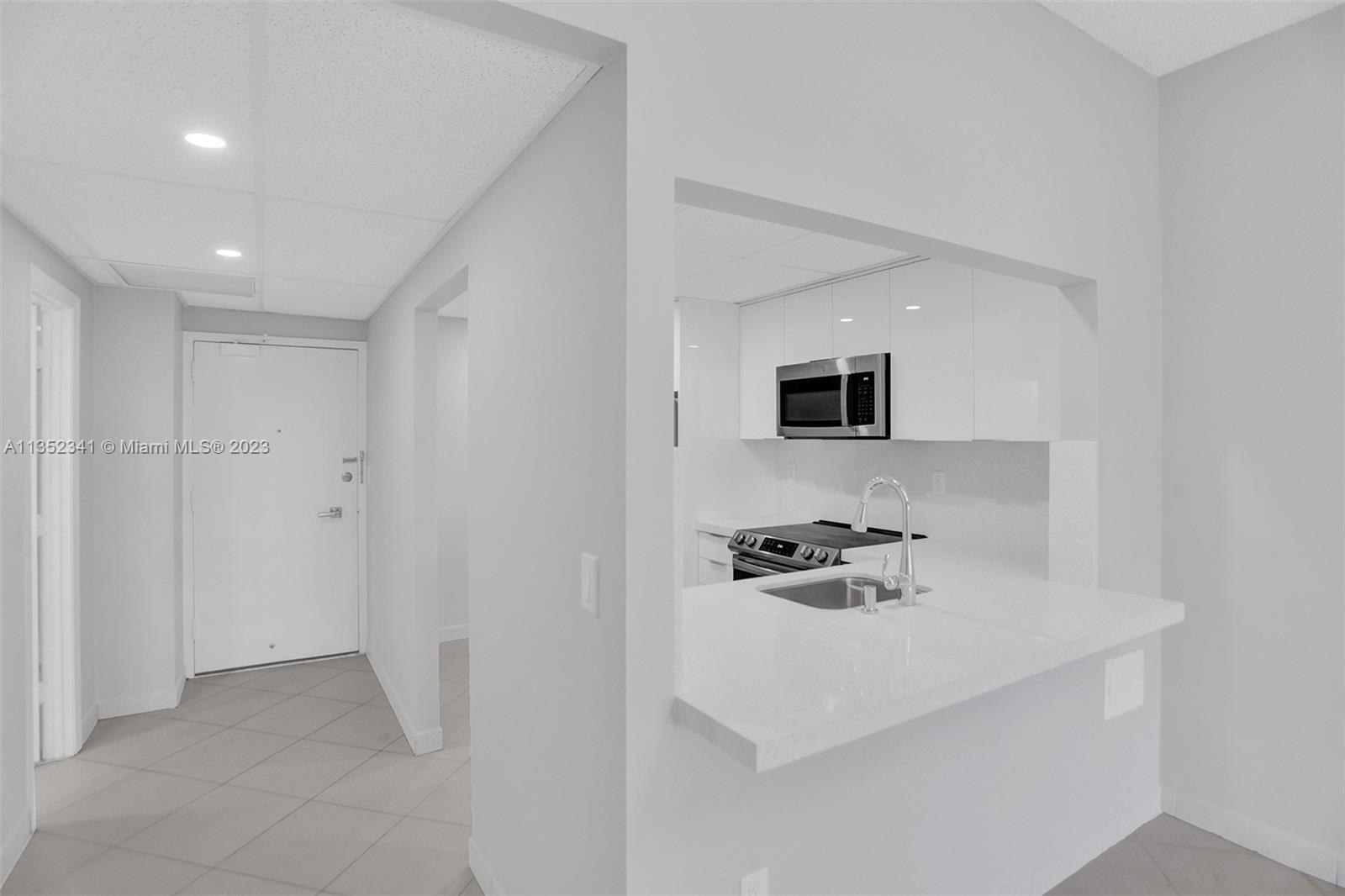 ARLEN HOUSE CONDO - Residential Lease