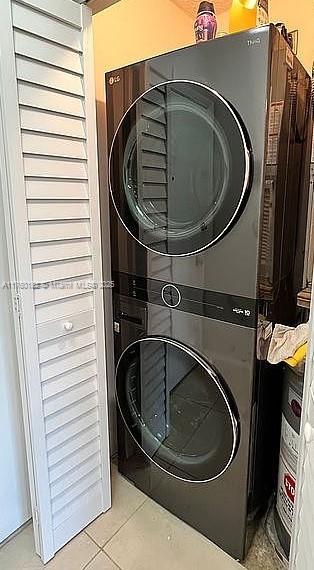 OCEAN VILLAS III CONDOMIN - Residential