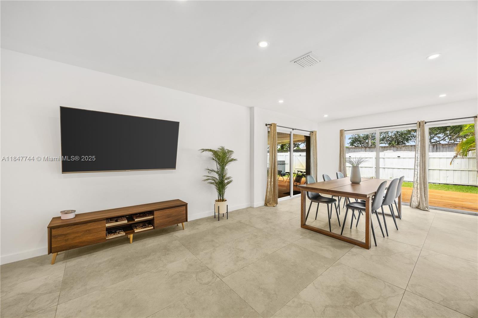 ORANGEBROOK GOLF ESTATES - Residential