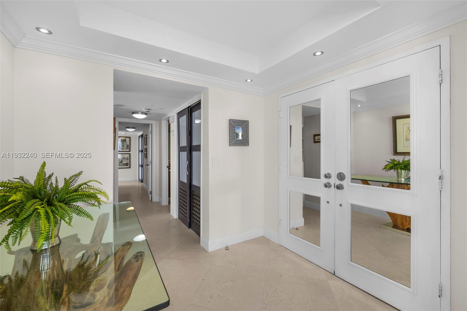 CASA DEL MAR CONDO - Residential