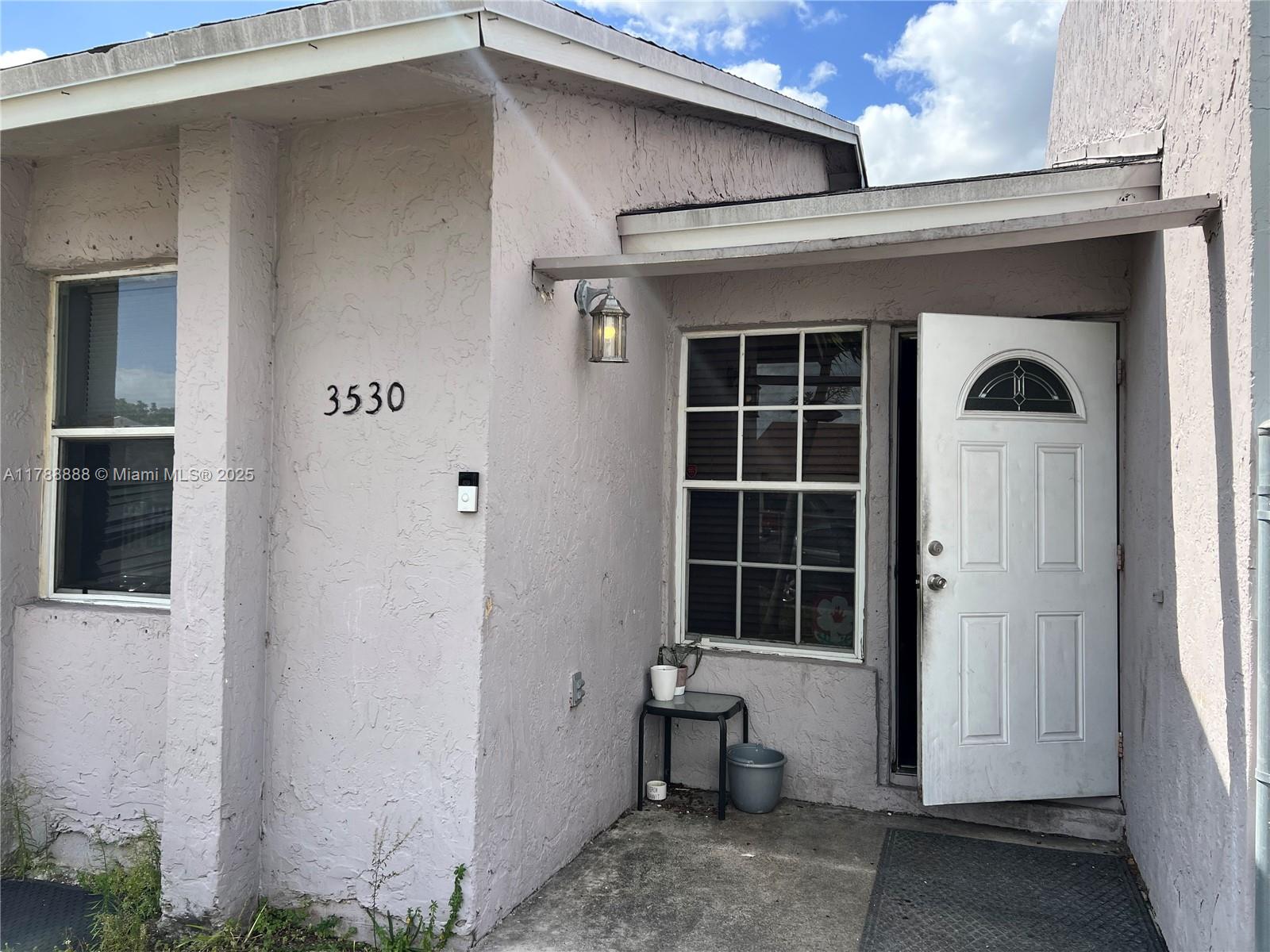 3530 NW 194th Ter