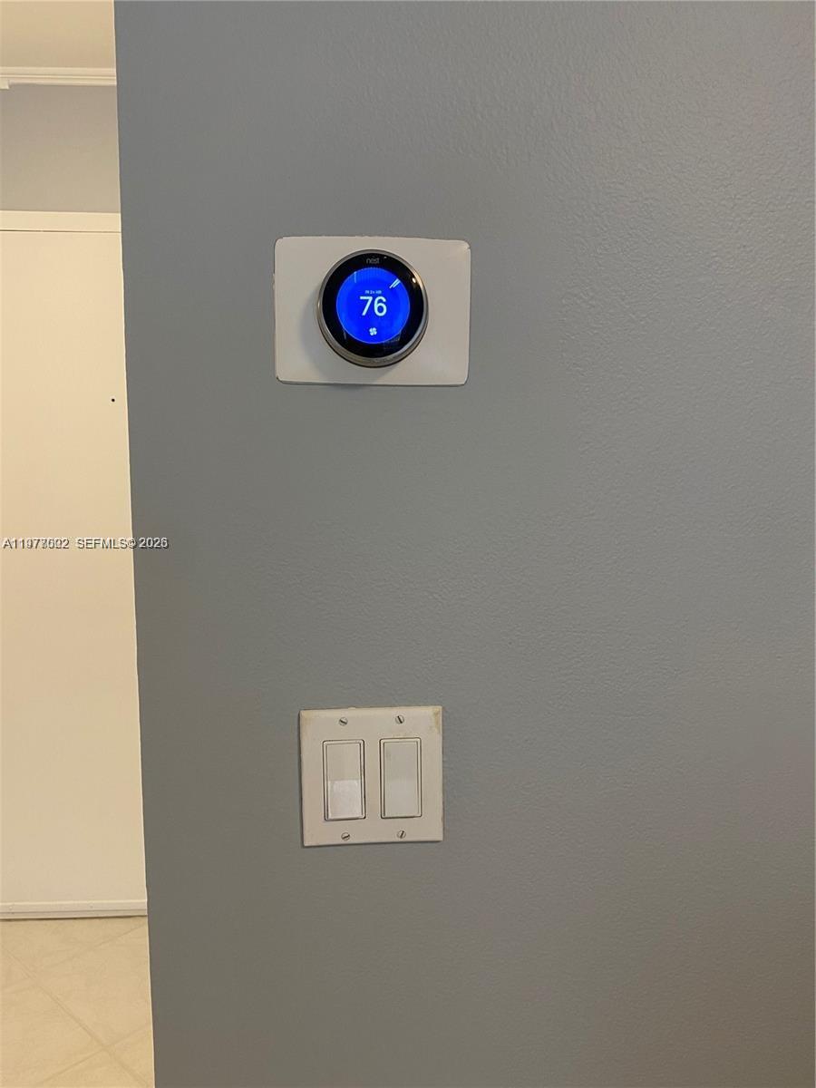 AVANT GARDE CONDO - Residential Lease